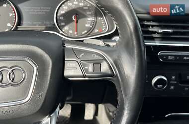 Внедорожник / Кроссовер Audi Q7 2017 в 