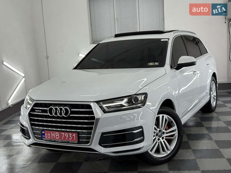 Позашляховик / Кросовер Audi Q7 2018 в Трускавці