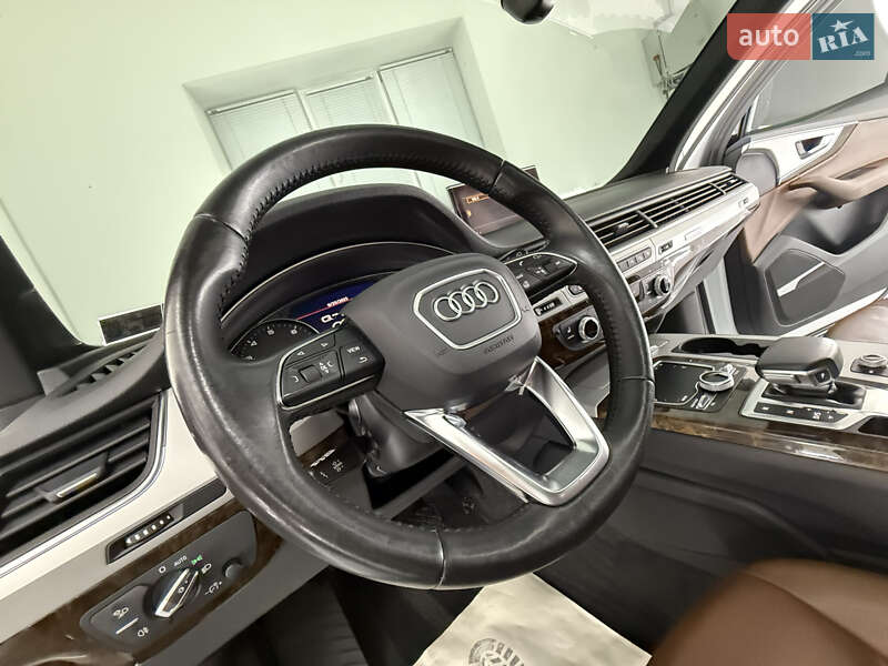 Позашляховик / Кросовер Audi Q7 2018 в Трускавці