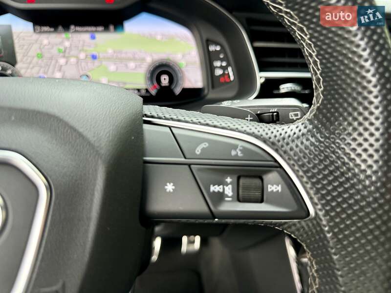 Позашляховик / Кросовер Audi Q7 2021 в Дніпрі