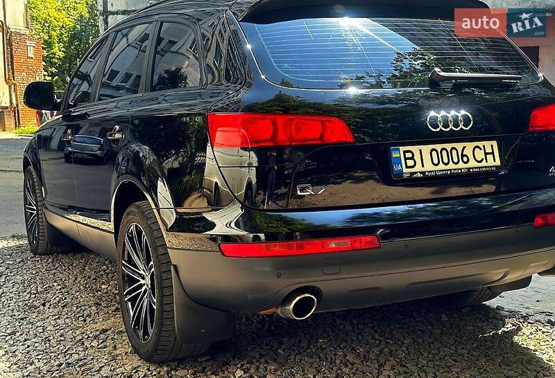Внедорожник / Кроссовер Audi Q7 2009 в Полтаве