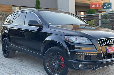 Внедорожник / Кроссовер Audi Q7 2014 в 