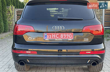 Внедорожник / Кроссовер Audi Q7 2014 в 