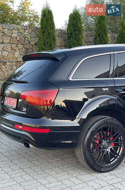 Внедорожник / Кроссовер Audi Q7 2014 в 