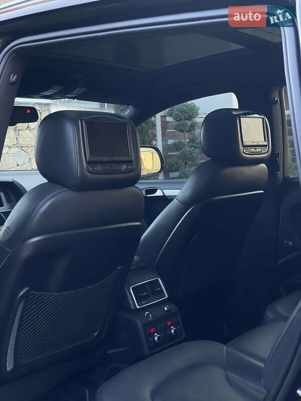 Позашляховик / Кросовер Audi Q7 2014 в Стрию