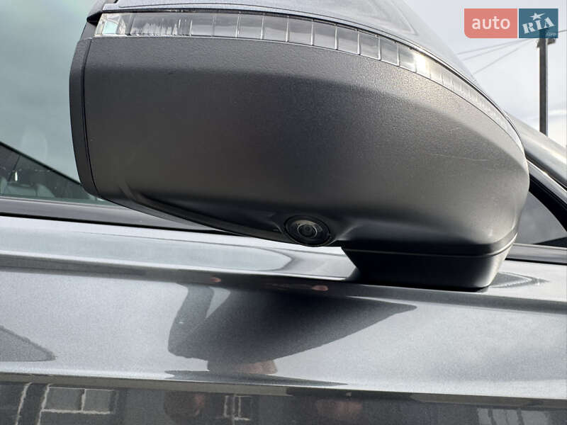 Позашляховик / Кросовер Audi Q7 2020 в Мукачевому