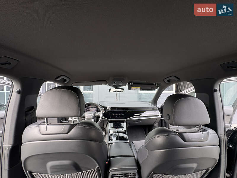 Позашляховик / Кросовер Audi Q7 2020 в Мукачевому