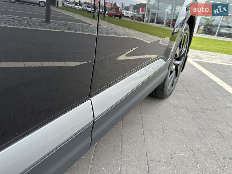Внедорожник / Кроссовер Audi Q7 2015 в Мукачево