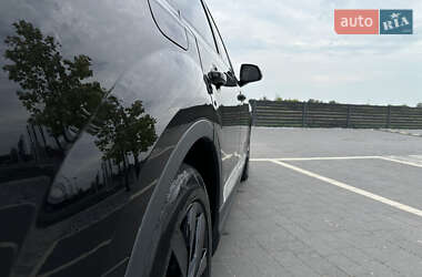 Внедорожник / Кроссовер Audi Q7 2015 в 