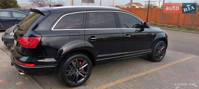 Внедорожник / Кроссовер Audi Q7 2014 в Одессе