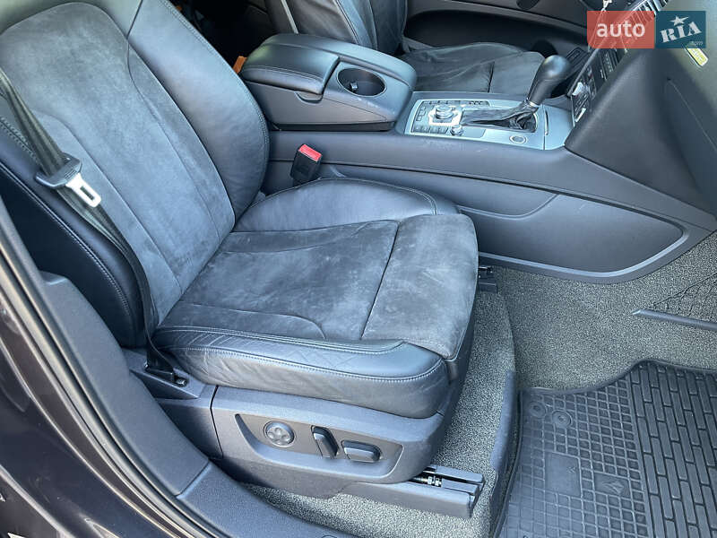 Внедорожник / Кроссовер Audi Q7 2009 в Тернополе