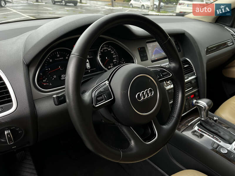 Позашляховик / Кросовер Audi Q7 2015 в Одесі