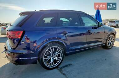 Внедорожник / Кроссовер Audi Q7 2019 в 