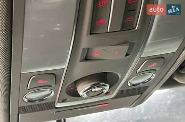 Внедорожник / Кроссовер Audi Q7 2015 в 