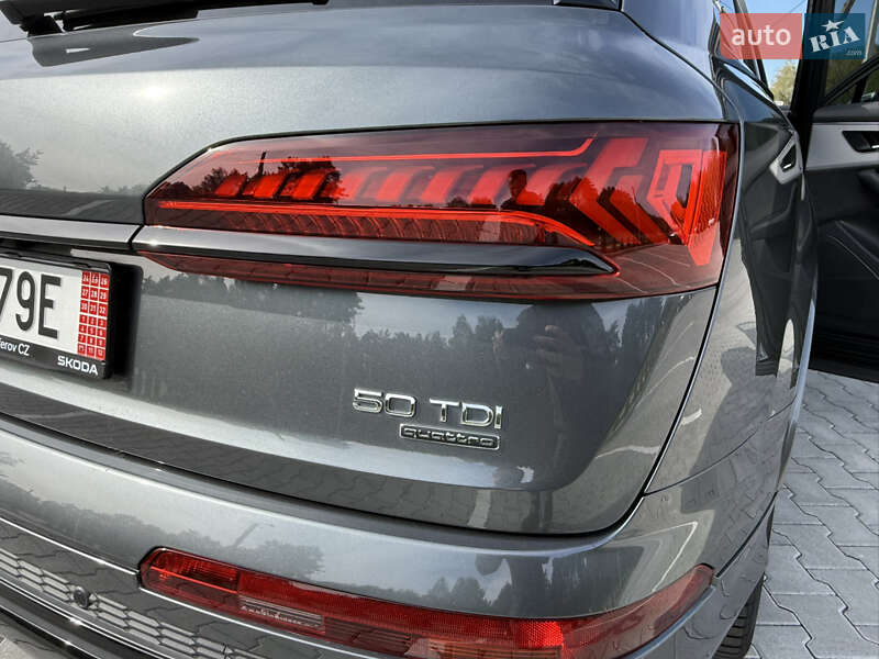 Позашляховик / Кросовер Audi Q7 2021 в Ковелі