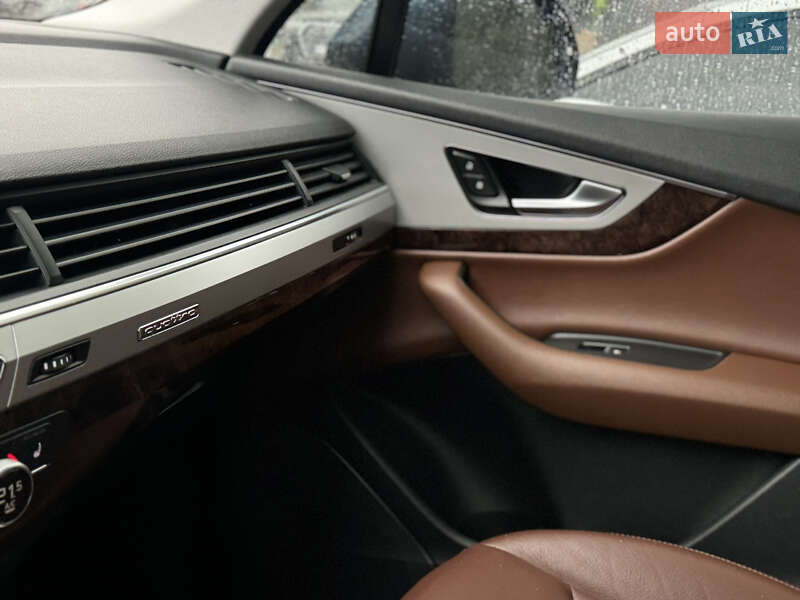 Внедорожник / Кроссовер Audi Q7 2018 в Львове фото 40 Внедорожник / Кроссовер Audi Q7 2018 в Львове