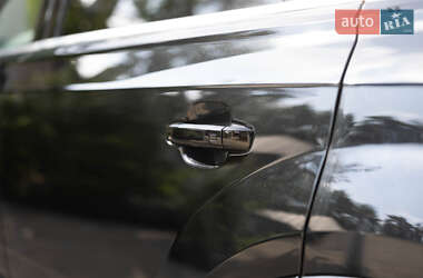 Позашляховик / Кросовер Audi Q7 2022 в 