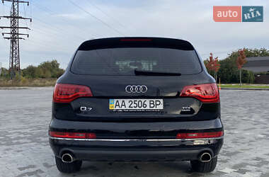 Внедорожник / Кроссовер Audi Q7 2013 в 