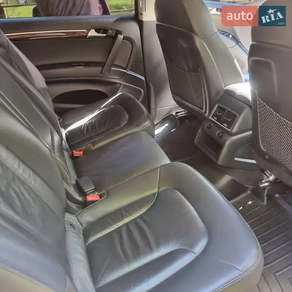 Audi Q7 2012 VIN WA1CGAFE5CD010533 фото оголошення 12 з 68