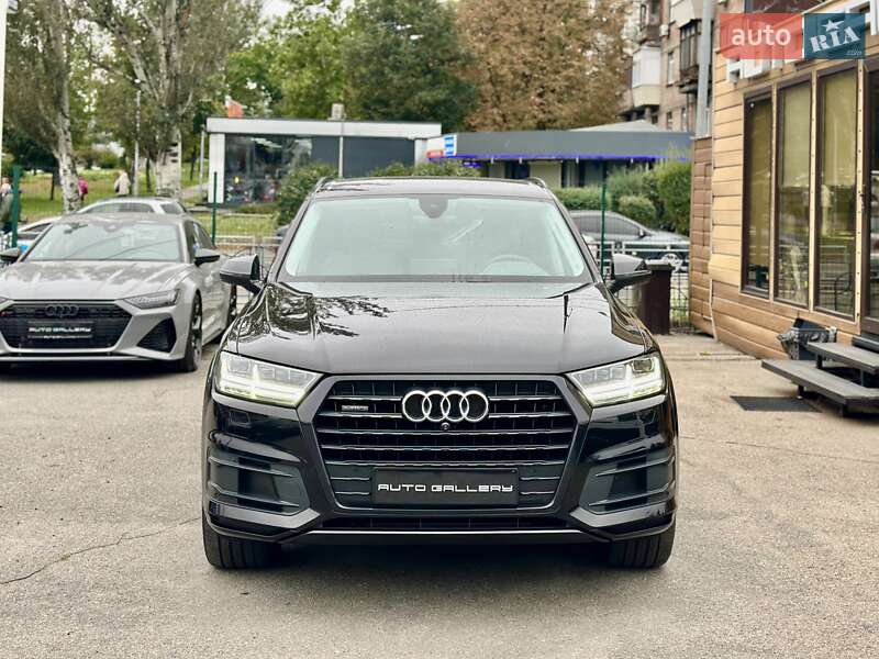 Внедорожник / Кроссовер Audi Q7 2018 в Киеве фото 7 Внедорожник / Кроссовер Audi Q7 2018 в Киеве