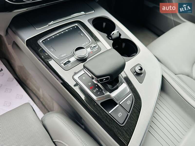 Внедорожник / Кроссовер Audi Q7 2018 в Киеве фото 38 Внедорожник / Кроссовер Audi Q7 2018 в Киеве