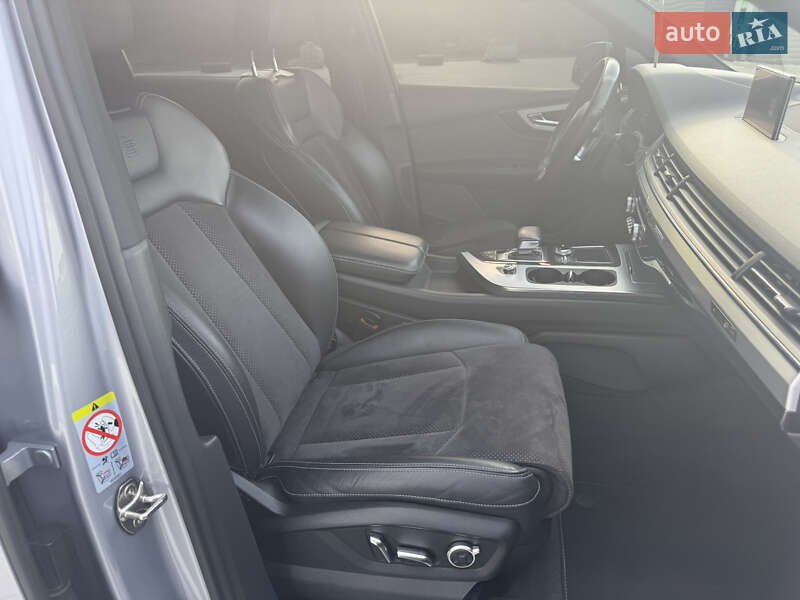Внедорожник / Кроссовер Audi Q7 2018 в Ковеле
