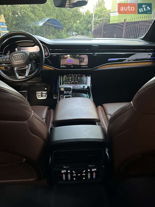 Позашляховик / Кросовер Audi Q7 2020 в Львові