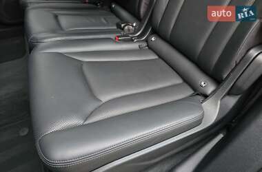 Внедорожник / Кроссовер Audi Q7 2016 в 