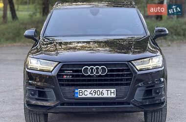 Внедорожник / Кроссовер Audi Q7 2018 в 