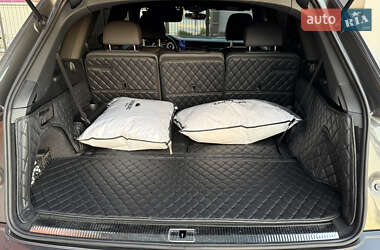 Внедорожник / Кроссовер Audi Q7 2020 в 
