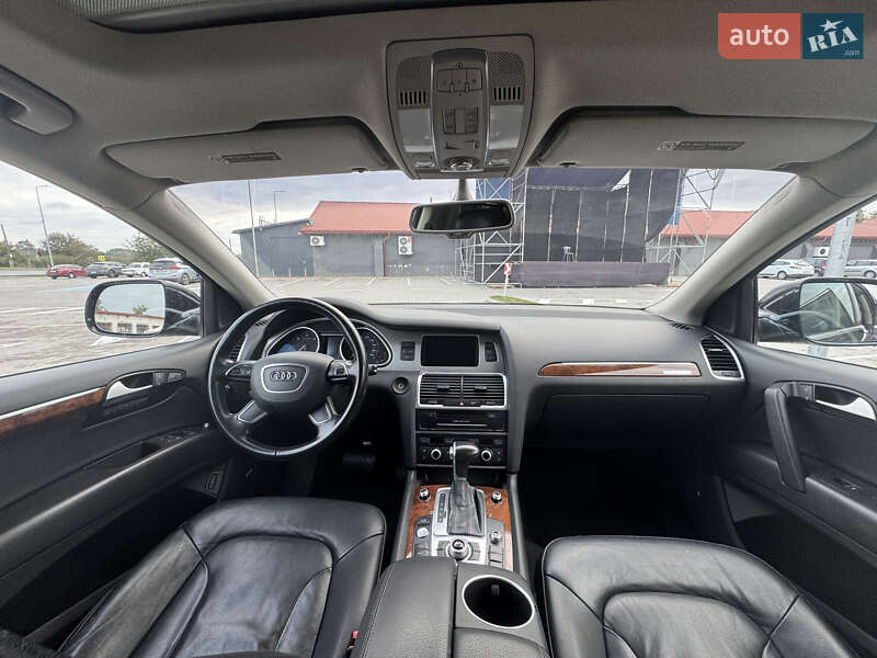 Внедорожник / Кроссовер Audi Q7 2015 в Тернополе