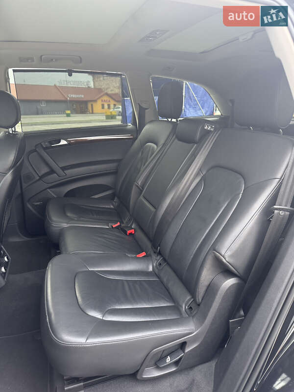 Внедорожник / Кроссовер Audi Q7 2015 в Тернополе