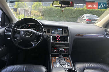 Позашляховик / Кросовер Audi Q7 2012 в 