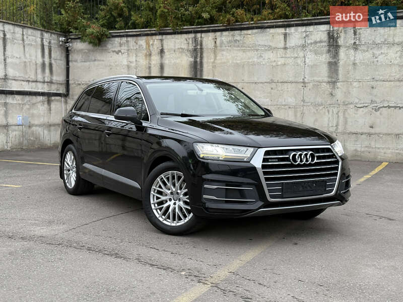 Audi Q7 2015