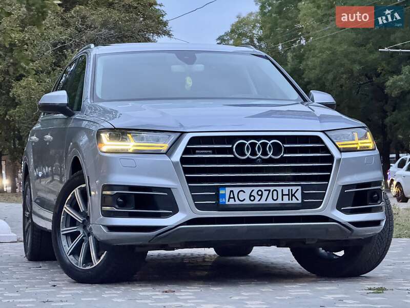 Audi Q7 2015