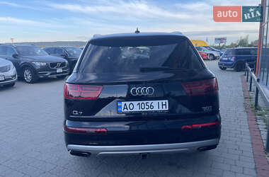 Позашляховик / Кросовер Audi Q7 2017 в 