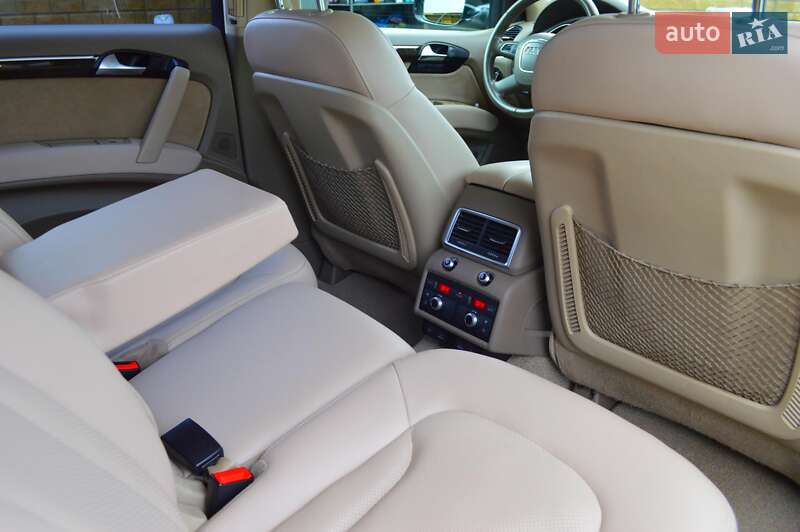 Позашляховик / Кросовер Audi Q7 2010 в Одесі фото 35 Позашляховик / Кросовер Audi Q7 2010 в Одесі