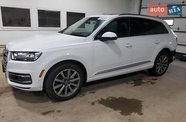 Позашляховик / Кросовер Audi Q7 2019 в Києві