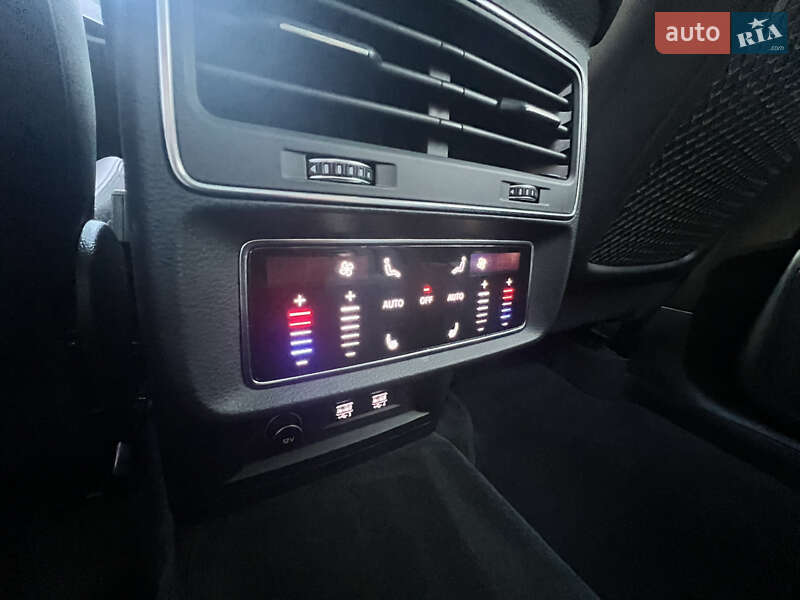 Внедорожник / Кроссовер Audi Q7 2020 в Львове