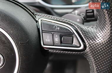 Позашляховик / Кросовер Audi Q7 2015 в 