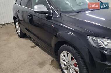 Позашляховик / Кросовер Audi Q7 2010 в 