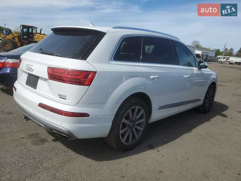 Внедорожник / Кроссовер Audi Q7 2015 в Чернигове