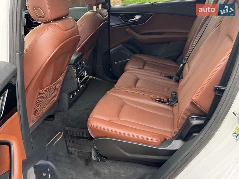 Внедорожник / Кроссовер Audi Q7 2019 в Виннице