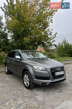 Внедорожник / Кроссовер Audi Q7 2011 в 