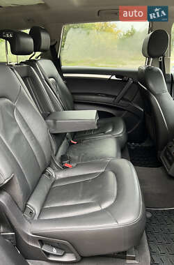 Внедорожник / Кроссовер Audi Q7 2011 в 