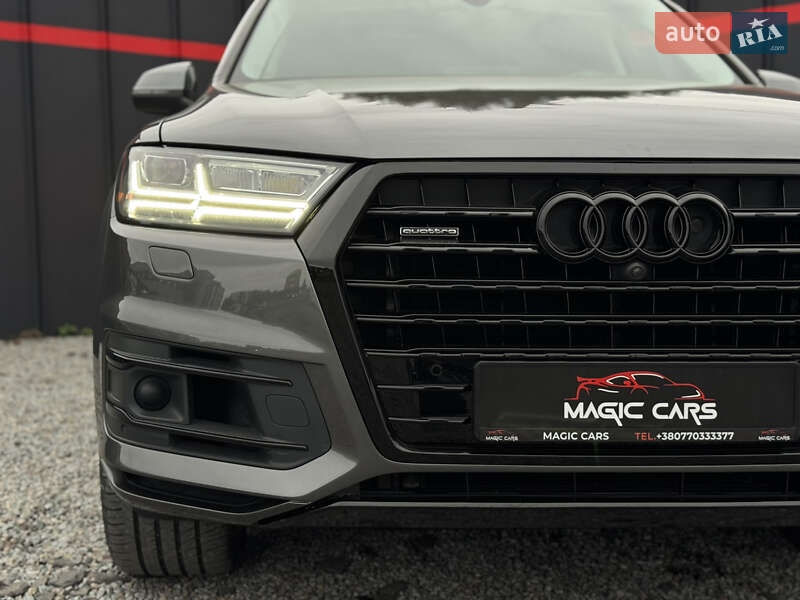 Позашляховик / Кросовер Audi Q7 2018 в Луцьку