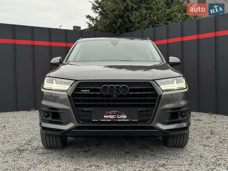 Позашляховик / Кросовер Audi Q7 2018 в Луцьку