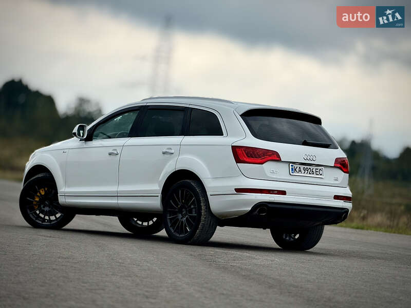 Внедорожник / Кроссовер Audi Q7 2013 в Трускавце