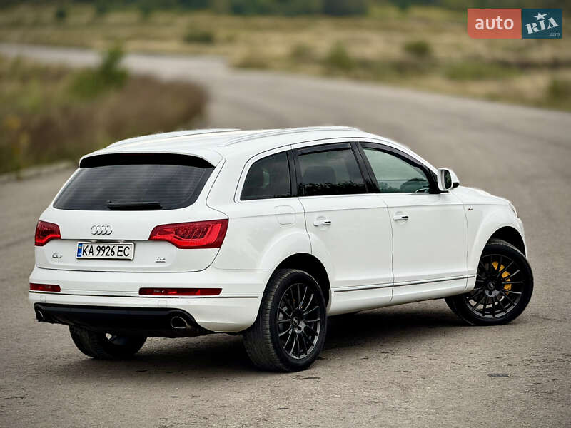 Внедорожник / Кроссовер Audi Q7 2013 в Трускавце