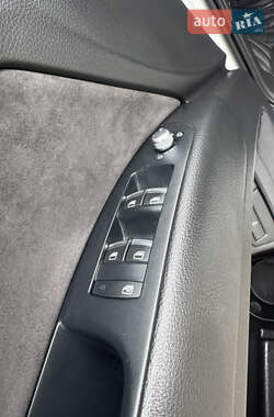 Позашляховик / Кросовер Audi Q7 2013 в 